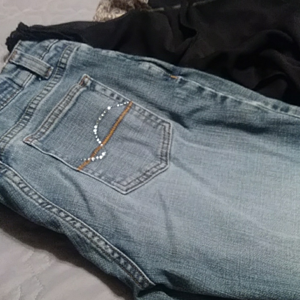 Jeans - Picture 3 of 4